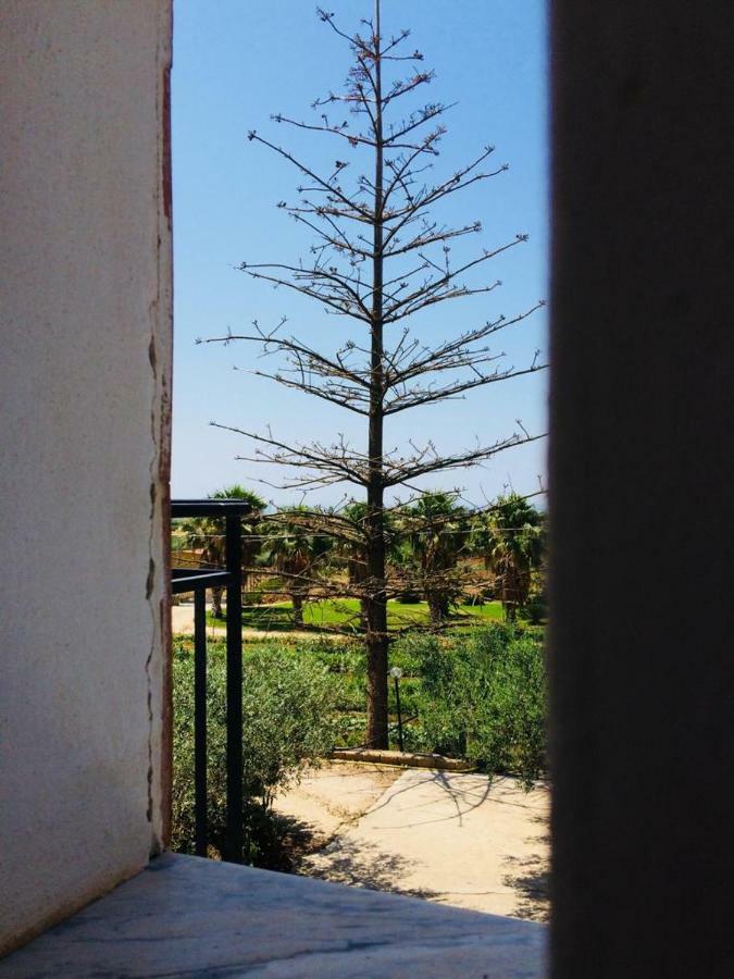 メンフィ Casa Vacanza Mariaolivaヴィラ エクステリア 写真